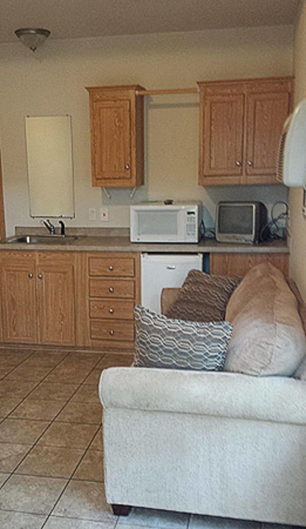 Lake George Escape - Campground Warrensburg ภายนอก รูปภาพ