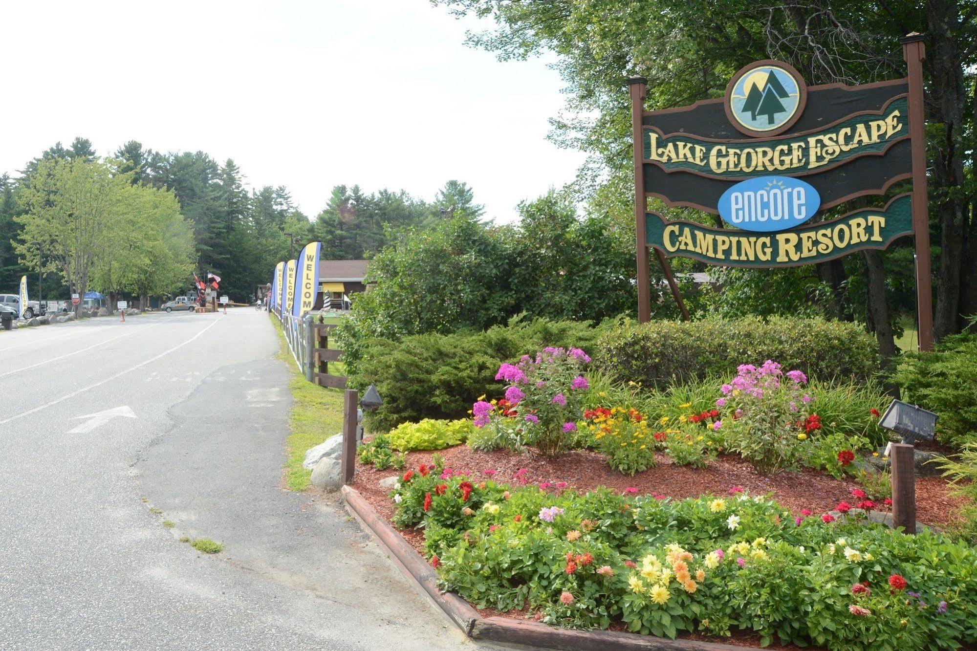 Lake George Escape - Campground Warrensburg ภายนอก รูปภาพ